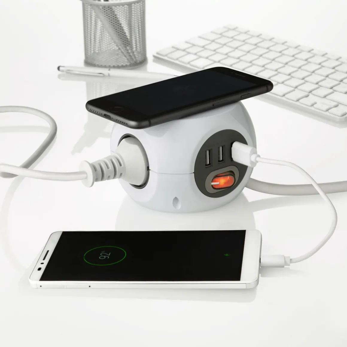 BLAUPUNKT Steckdosenwürfel 3-fach mit USB und Induktivem Laden
