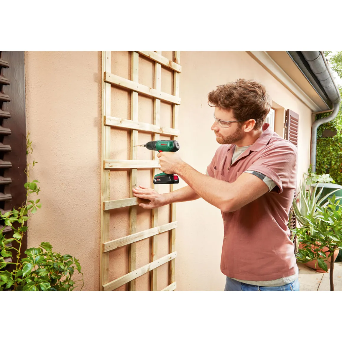 BoschAkku-Bohrschrauber EasyDrill 18V-38 inkl Ladegerät