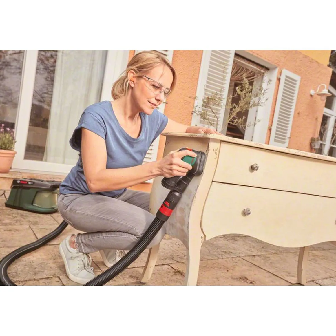 Bosch Akku-Tellerschleifer und Polierer-Set EasyCurvSander 12 ohne Akku 14-teilig