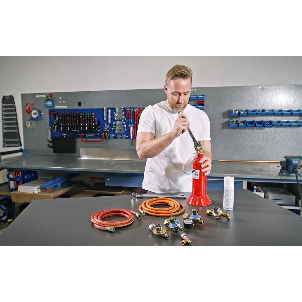 CFH Propan-Druckregler DR 111 1-4 bar