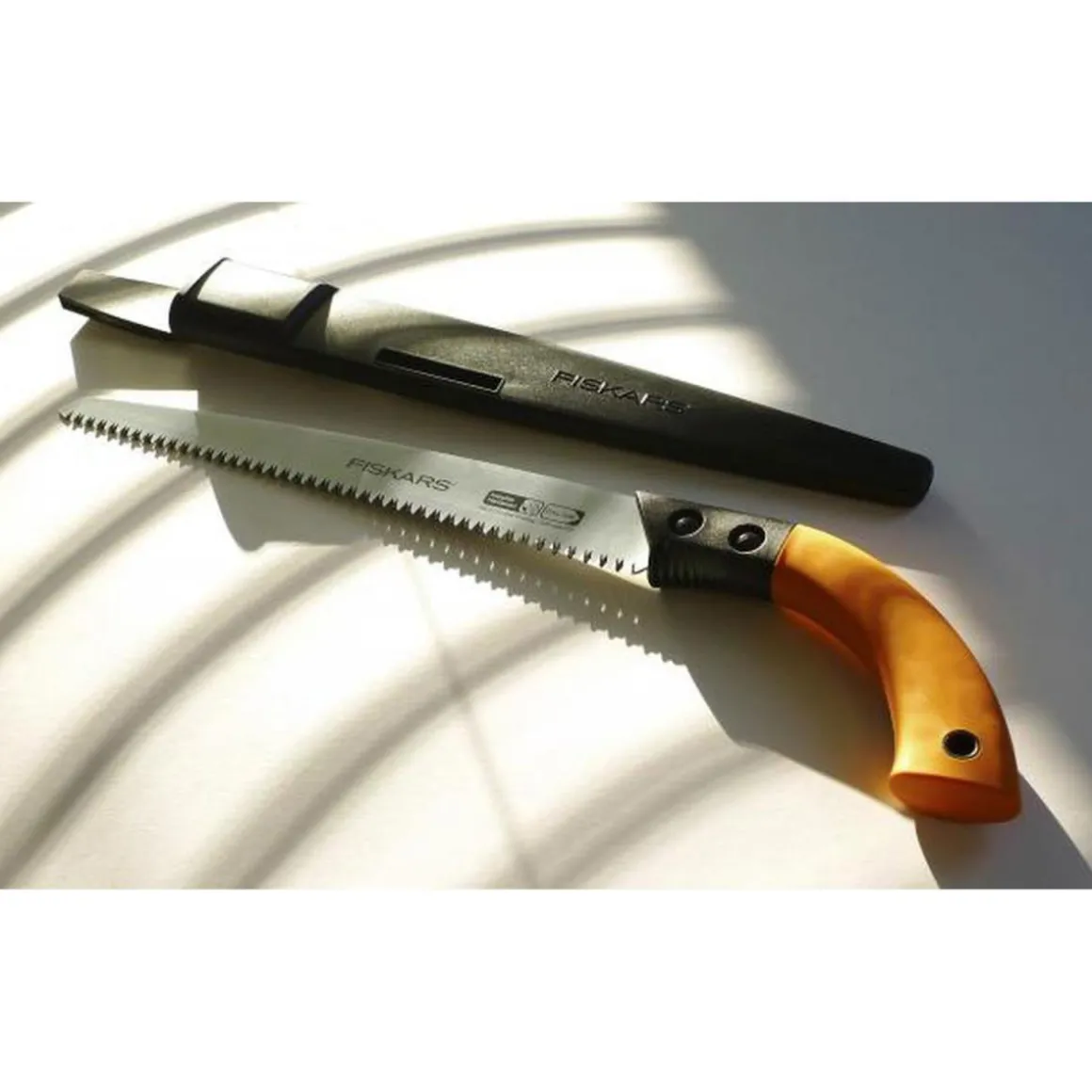 Fiskars Handsäge mit feststehendem Blatt SW84