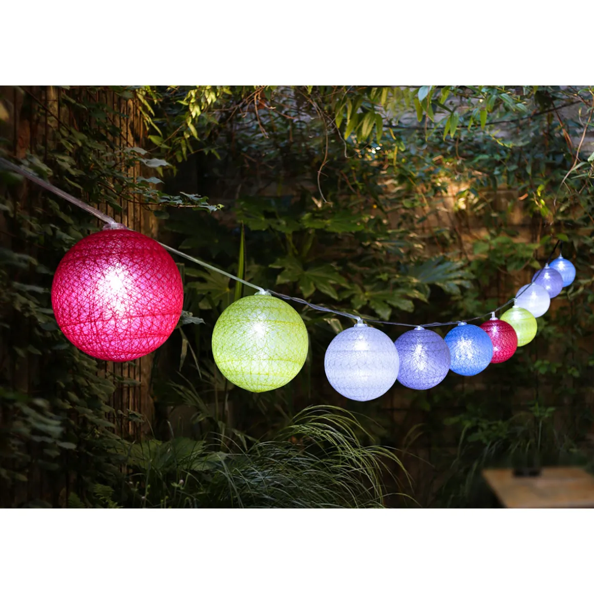 Flector LED-Solar-Lichterkette Cotton inkl 10 Kugeln 200 cm