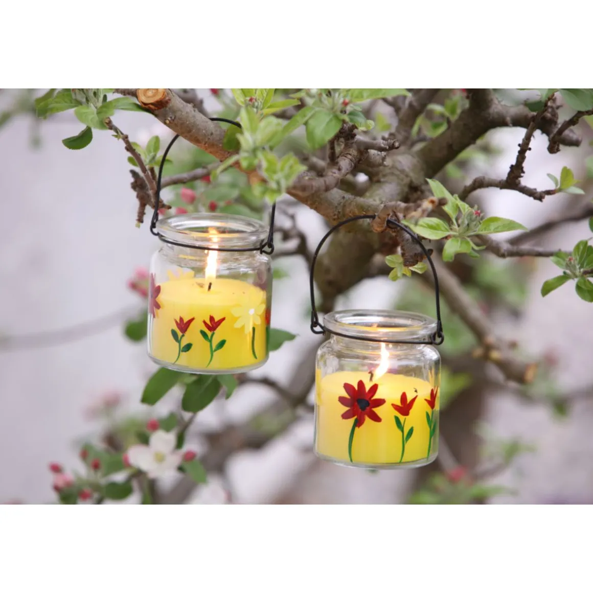 Flower Power Citronella Duftkerze SERA im Glas 8 x 9,2 cm