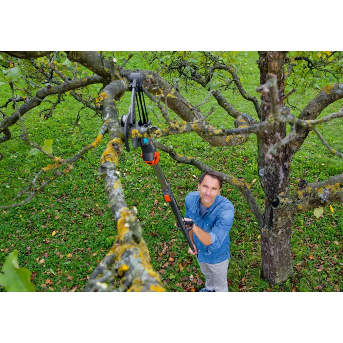 Gardena Baumschere Combisystem Bypass mit Stiel