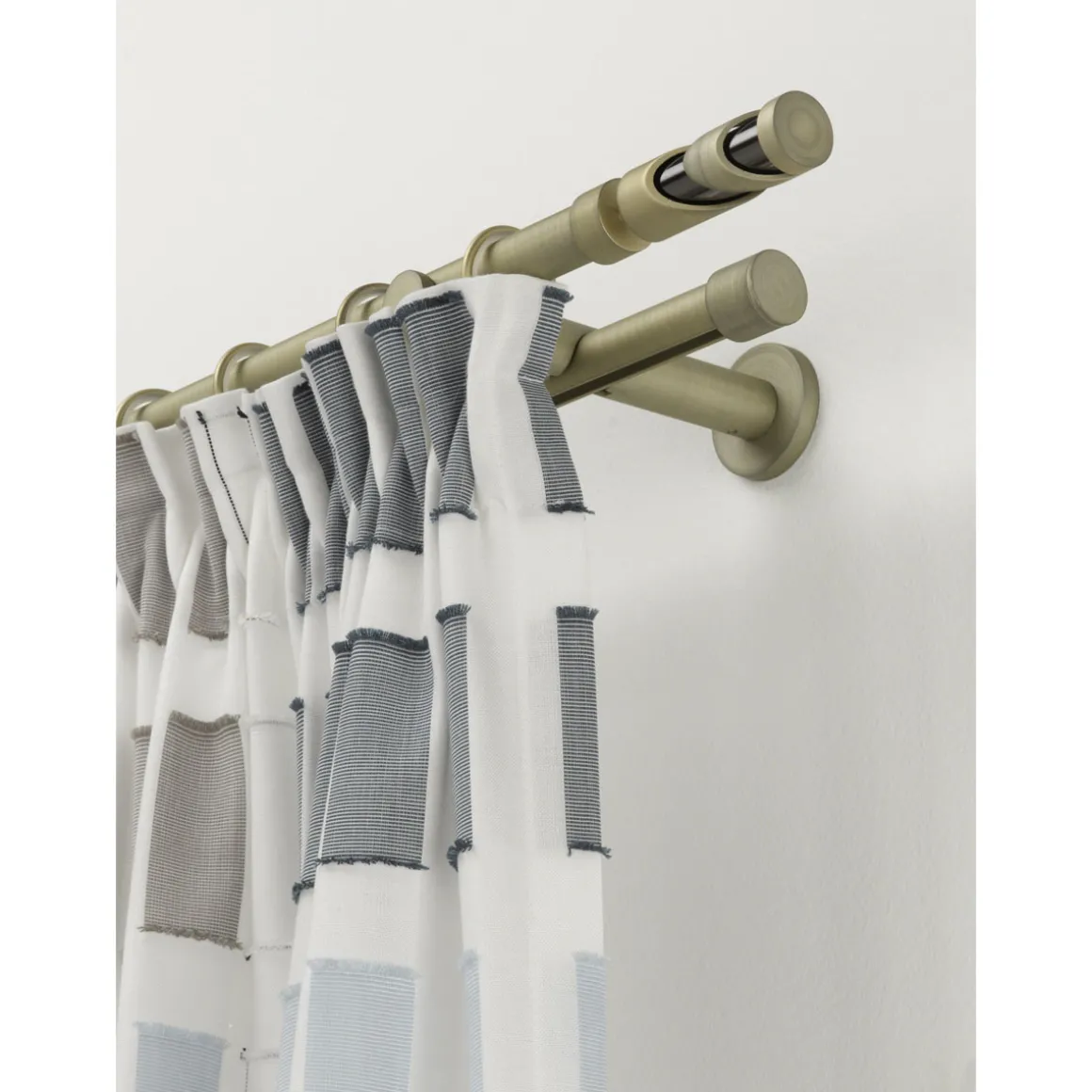 GST Dm. 19 Kira 240,champagner