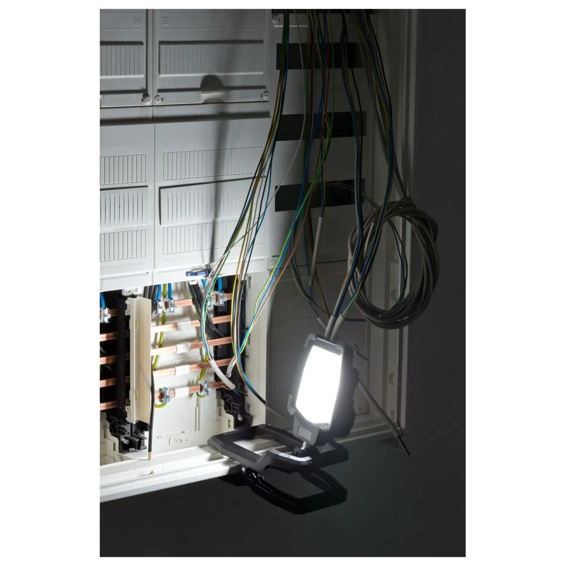 Mobiler LED Akku Strahler CL 4050 MAClip, 3800lm, IP65