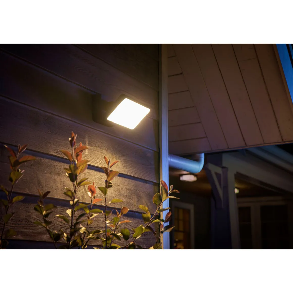 Philips Hue LED-Außenwandleuchte Discover schwarz