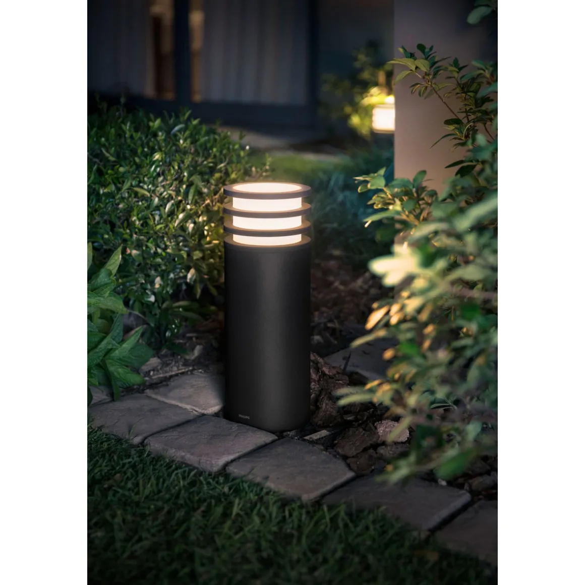 Philips Hue LED-Wegeleuchte Lucca anthrazit