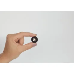 Suki Magnet Neodym mit Senkbohrung Ø 22 x 4 mm, gummiert, schwarz