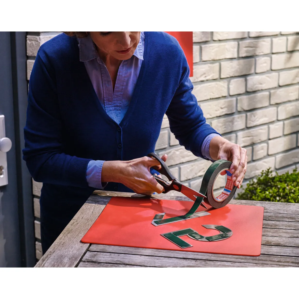 Tesa Montageband für Fliesen 5 m x 19 mm Traglast 100 kg
