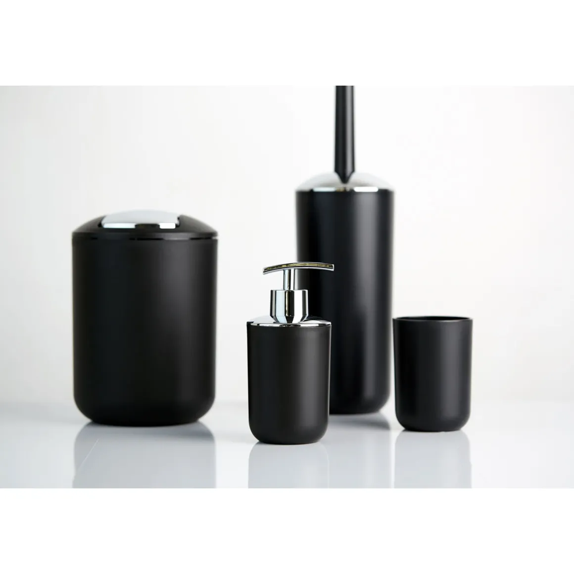 Wenko Seifenspender Brasil schwarz 320 ml